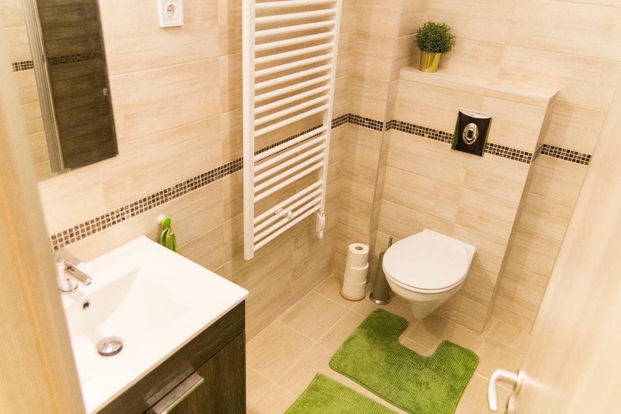 Cozy Apartment Будапеща Екстериор снимка