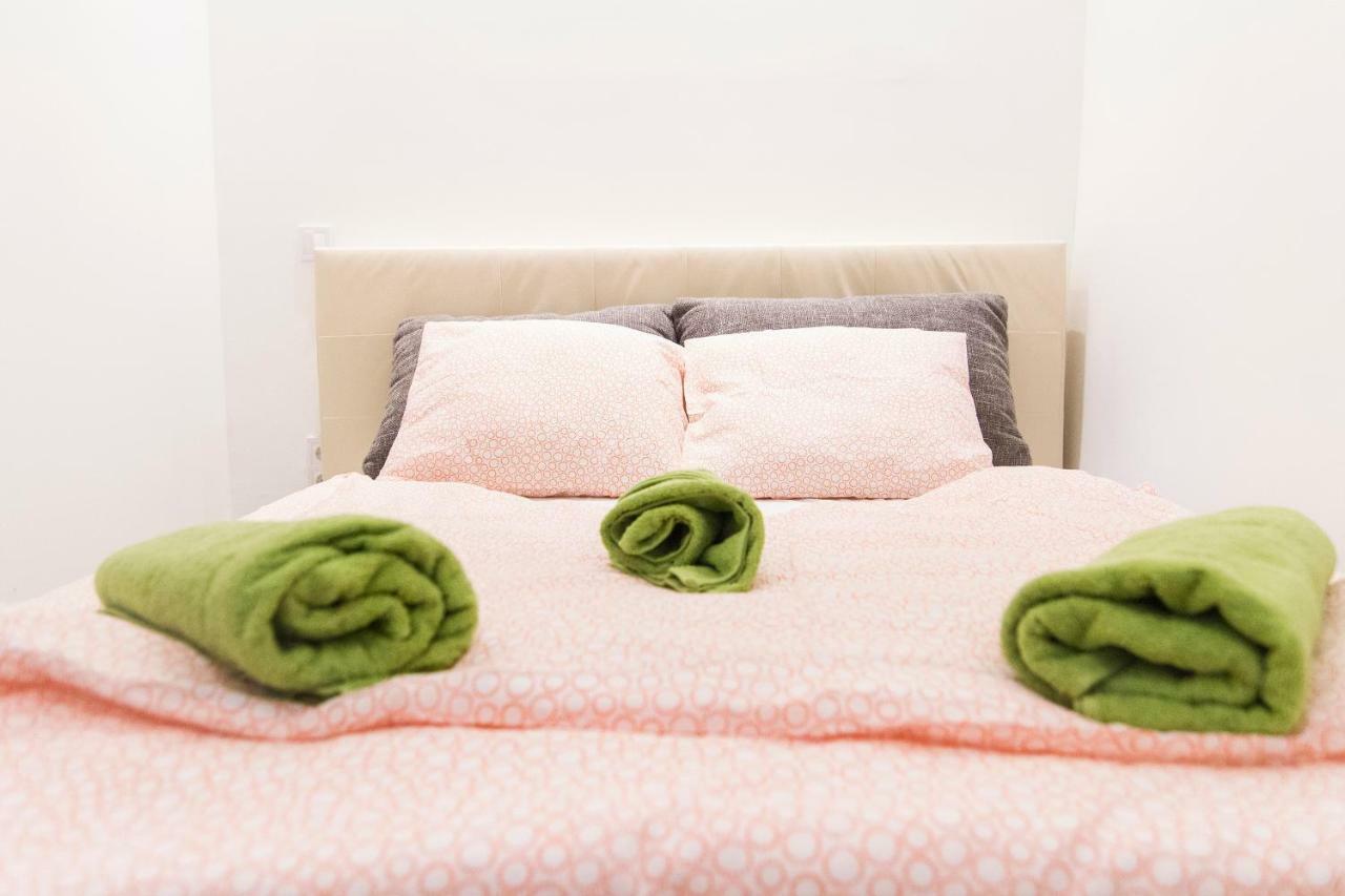 Cozy Apartment Будапеща Екстериор снимка